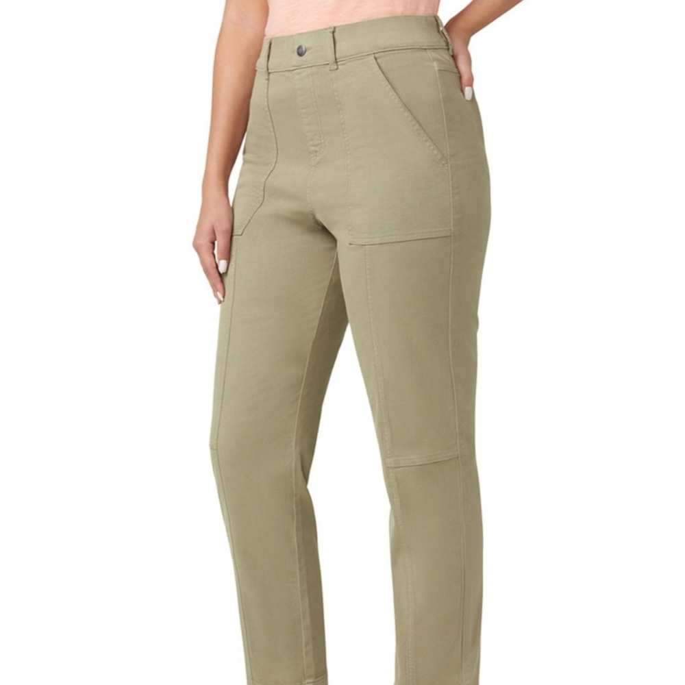 HUE Women's Cropped Pants in Olive - Picture 1 of 4